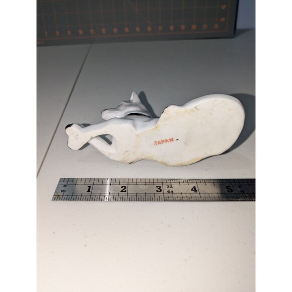 Vintage Japanese Porcelain Dog Figurine With Red Collar & Spotted Coat - Picture 5 of 7